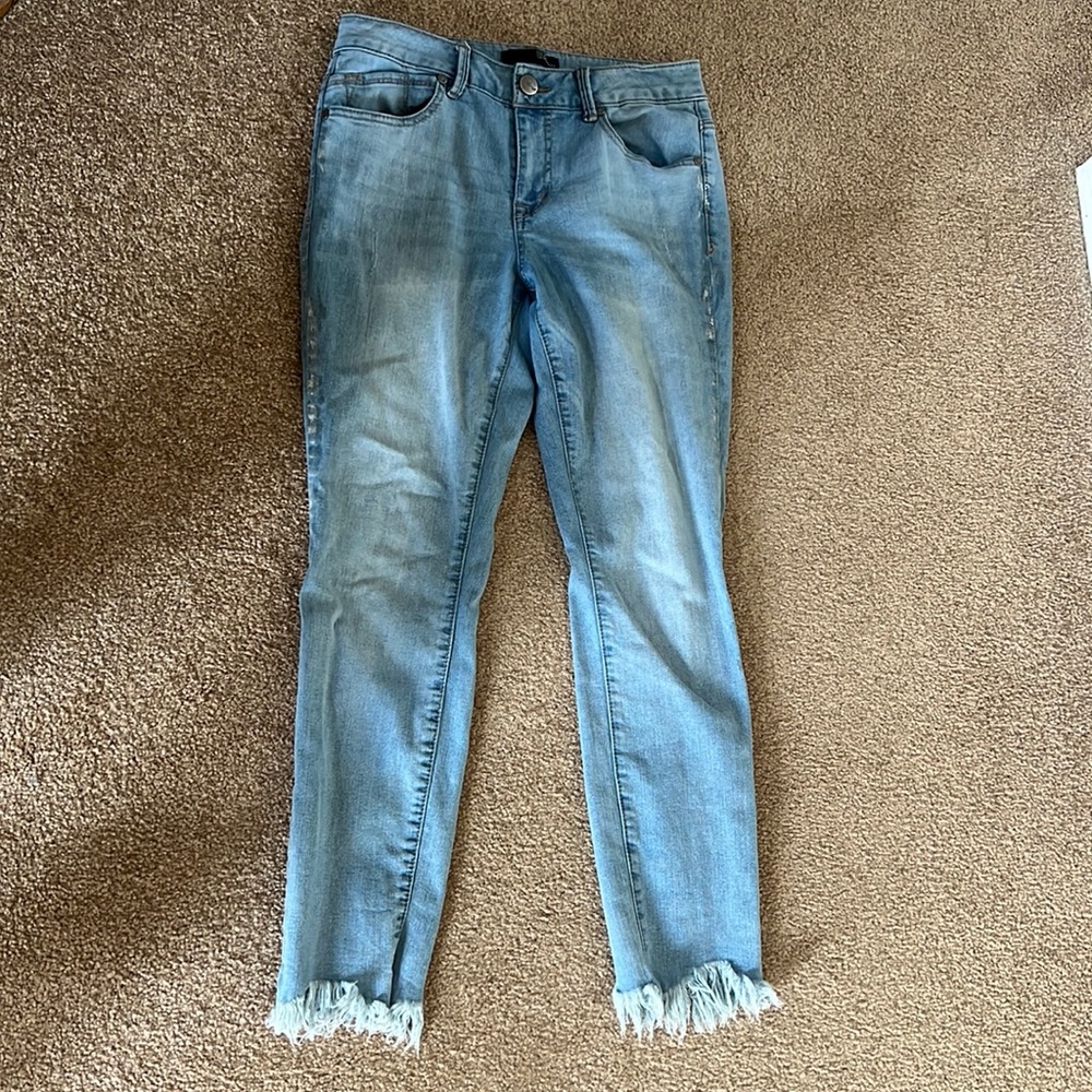 Light wash straight leg jeans, size 6
